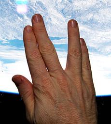 vulcan-salute-rvt773