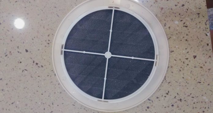 An RV air vent