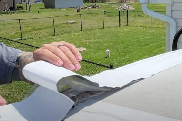 resealing an RV roof - easy DIY RV roof modification