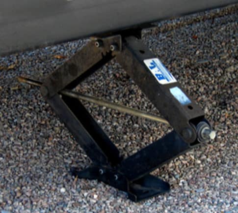 stabilizer jacks