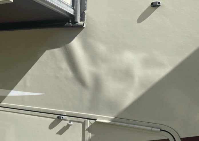 an RV side showing RV delamination