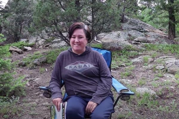 how to find national forest camping spots