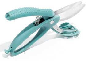 Toss n Chop food prep and salad scissors