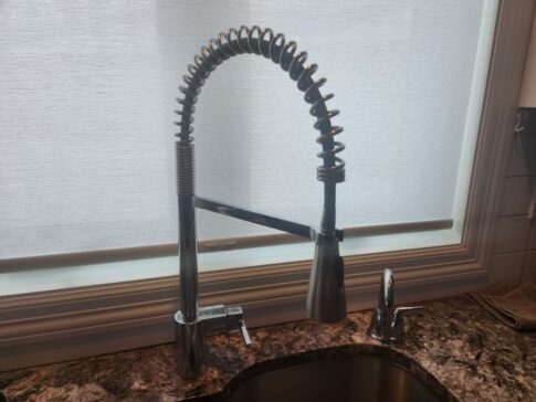 Kitchen faucet