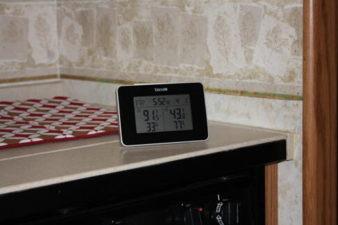 Refrigerator temp at 43