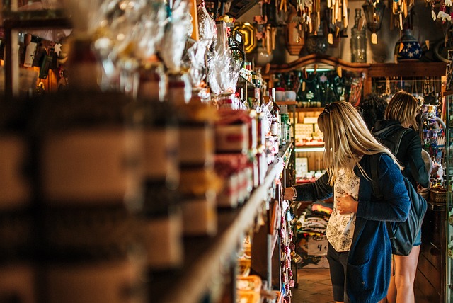 When RVing, do you collect souvenirs?