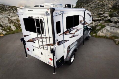 Host Everest truck camper