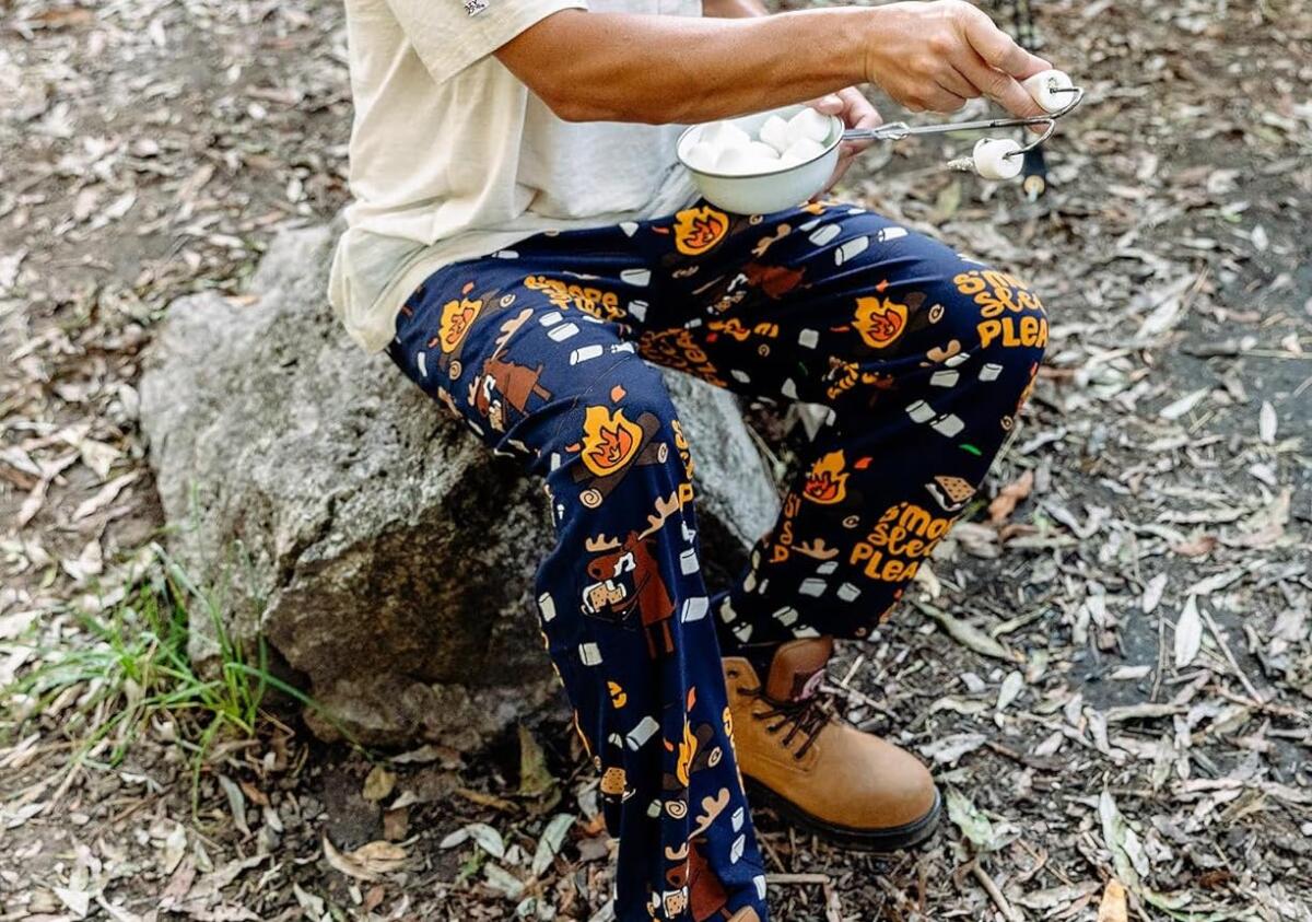 How many nights in a row do you wear the same pajamas (or sleepwear)?
