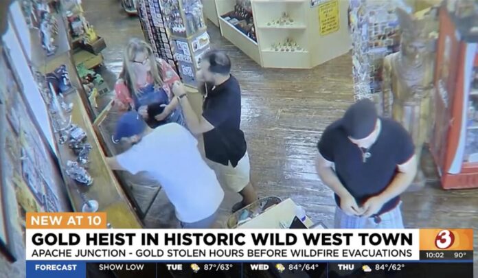 Two thieves steal a large gold nugget from Goldfield, AZ gift shop.
