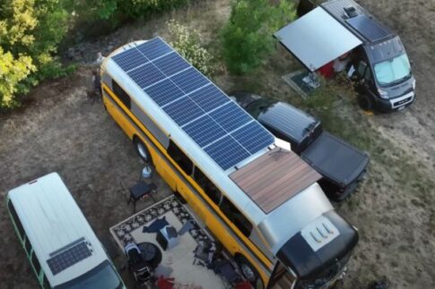 skoolie conversion rooftop solar array
