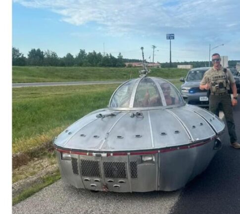 Highway Patrol stops UFO on Missouri's Interstate 44 Photo: Crawford County Sheriff's Office