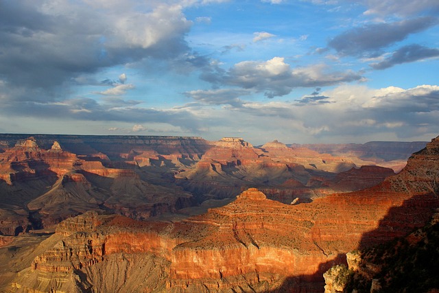 Grand Canyon Pixabay by Dom Carver