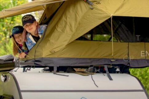 UkanCamp Silverhorn teardrop camper rooftop tent