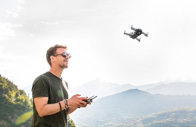 man operating drone Poll: should drones be allowed in natl pLukas Bieri from Pixabay