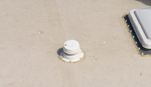 Salem Roof Mold