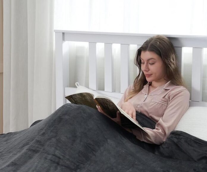 Electric blanket or mattress pad in RV Amazon image