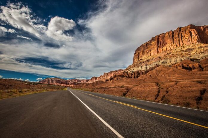 Arizona State Parks road