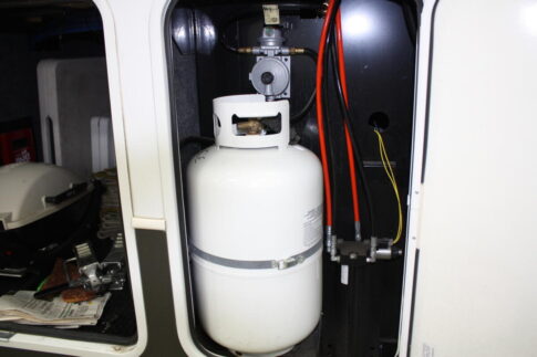 DOT Cylinder