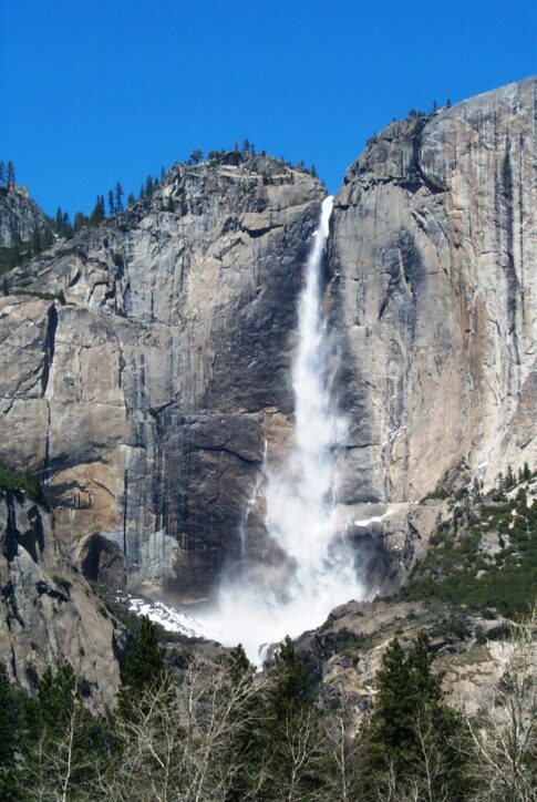 Tokopah Falls in Sequoia National Park Flickr image