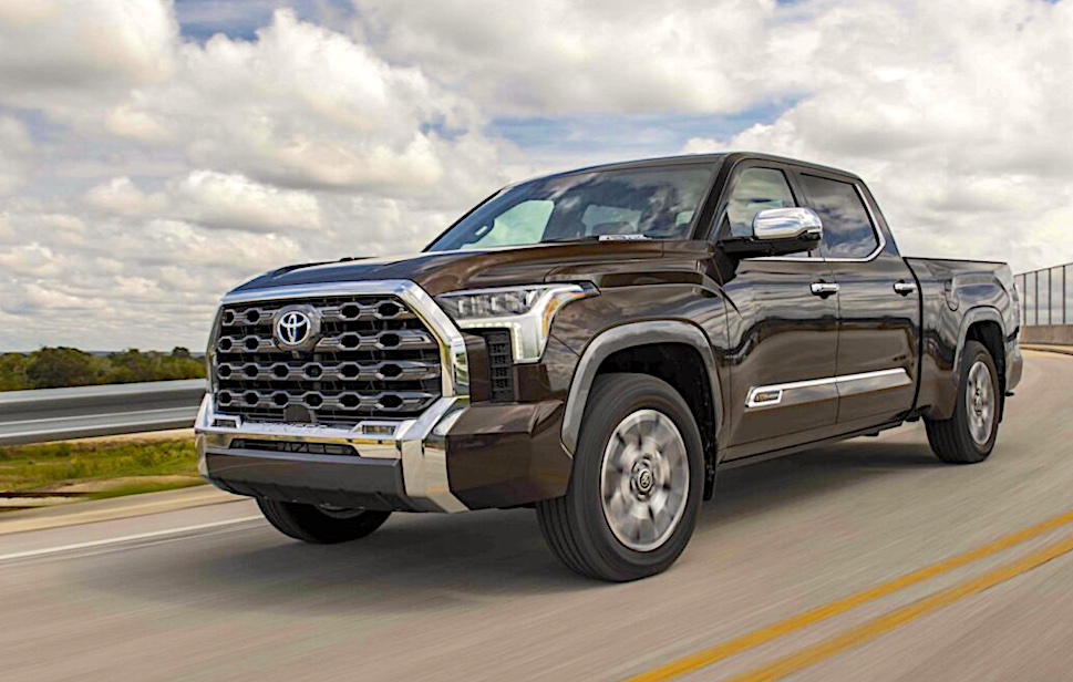 Toyota recalls 443,444 pickup trucks
