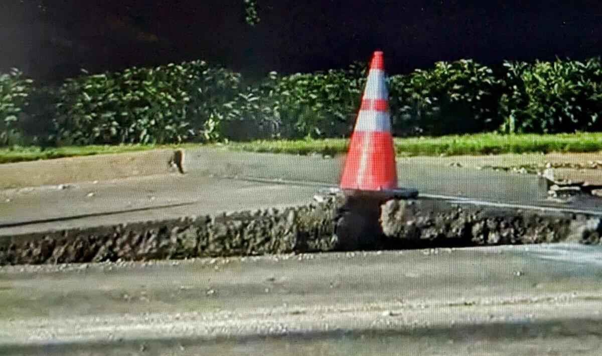Extreme heat causes highway buckling across Eastern U.S.