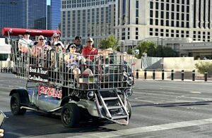 Giant shopping cart Cartzilla