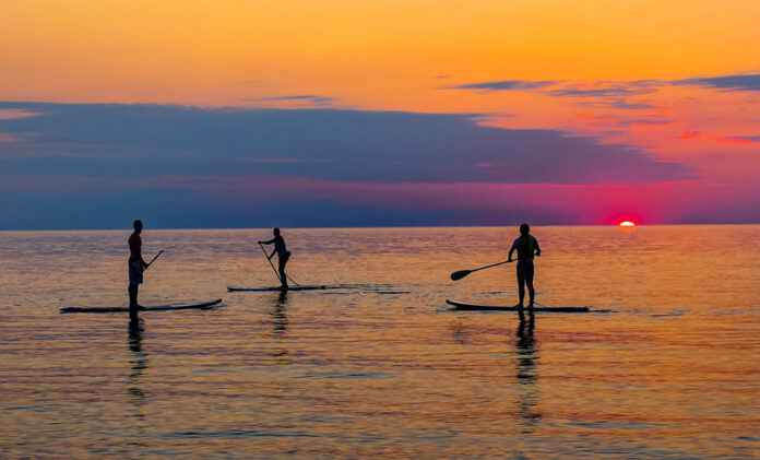 Oval Beach, Michigan, Midwest beaches Image: saugatuckcity.com