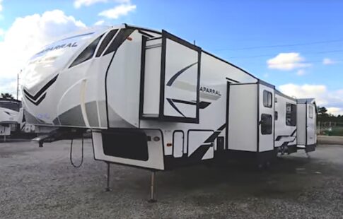 Coachmen Chaparral 373MBRM