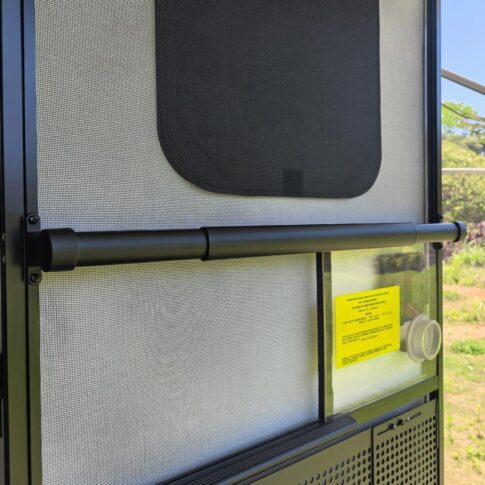 Screendoorbar