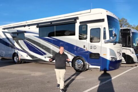 2026 Tiffin Allegro Bus 40IP