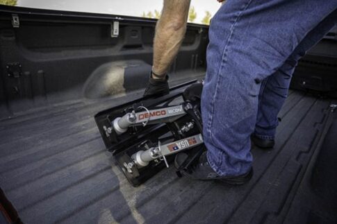 Demco folding hitch Recon Stealth Demco website image