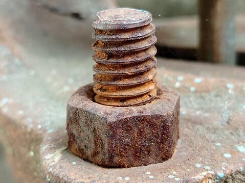 How to remove rusty bolts from your RV
