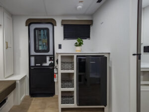 Interior4