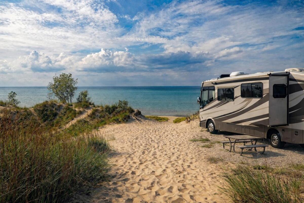 Michigan lawmakers consider lifting campground stay limits amid housing shortage
