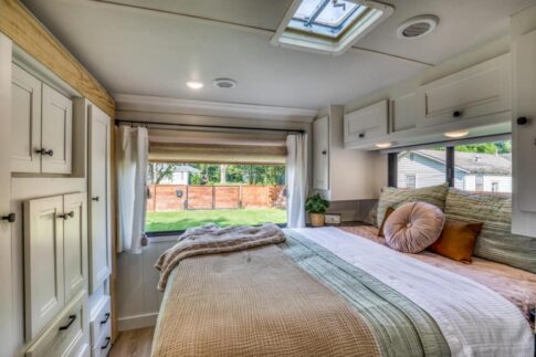 RV bedroom Image: rvinspiration