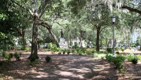 Chippewa Square GA Forrest Gump movie image: savannah.com