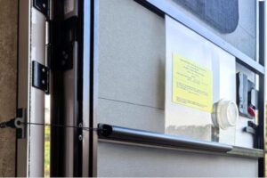 rv screen door closer