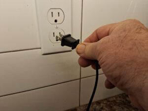 2 prong plug