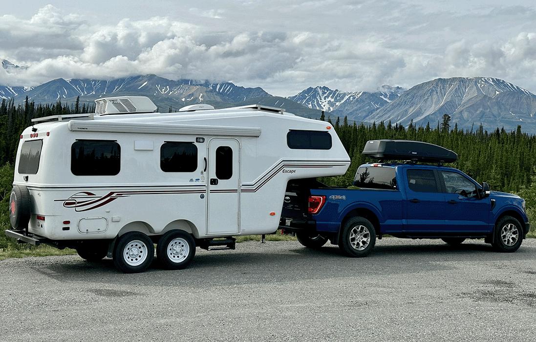 Escape 5.0 fiberglass fifth wheel—warm and cozy