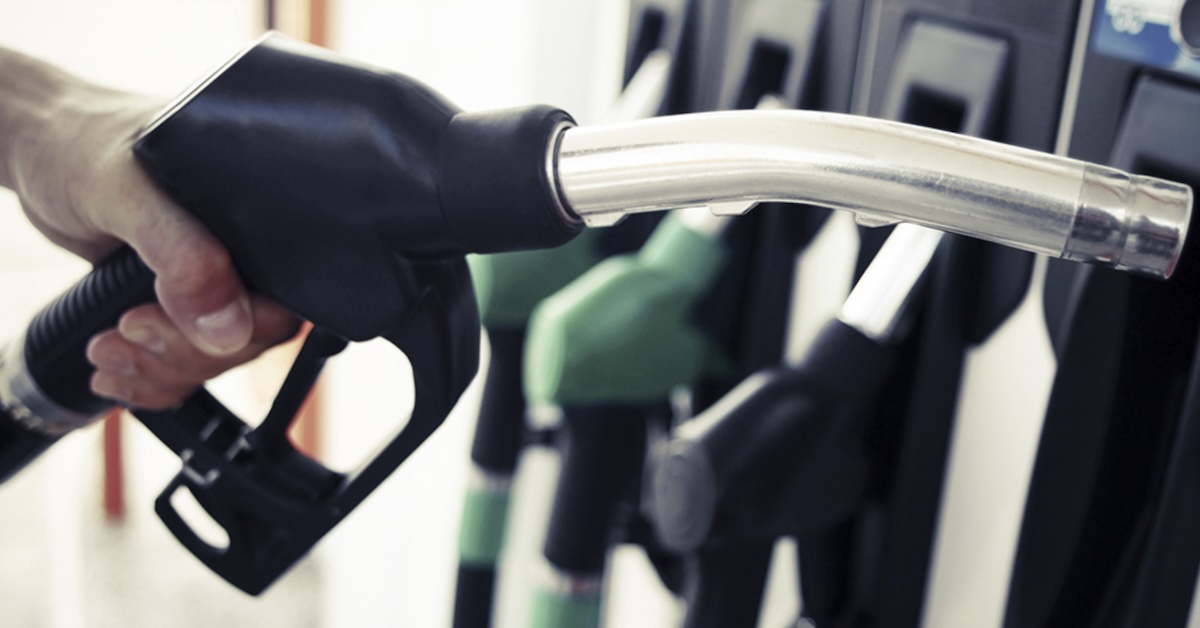 Gas prices jump nearly 30 cents in a week