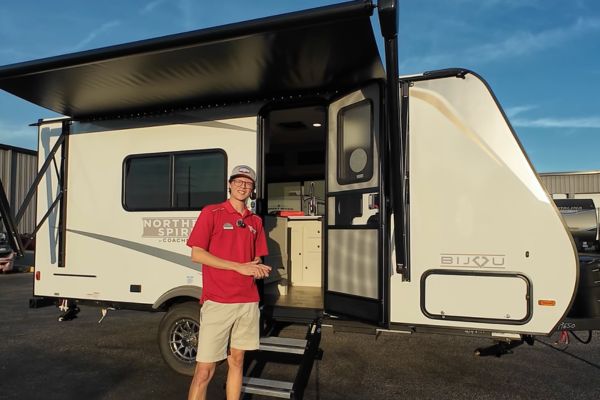 2026 Coachmen Northern Spirit Bijou 18RBB—under 3,000 lbs., no compromises necessary