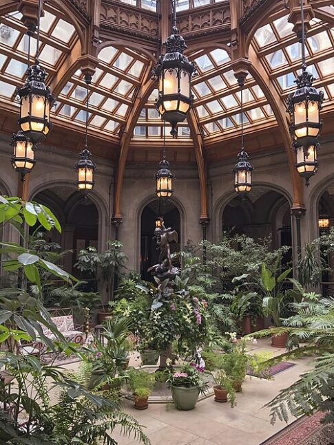 Interior garden at Biltmore House wikimedia image