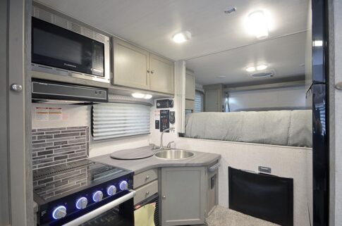 Wolf Creek 850 truck camper image: northwood manufacturing