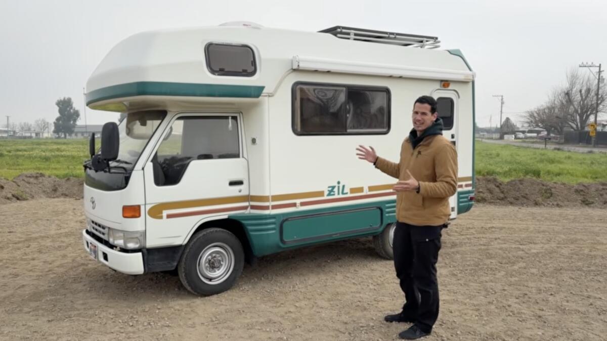 Imported Japanese RV: 1998 Toyota Camroad Zil 4×4