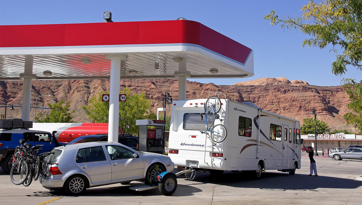 Gas prices just dropped below $4. Why RVers shouldn’t celebrate yet
