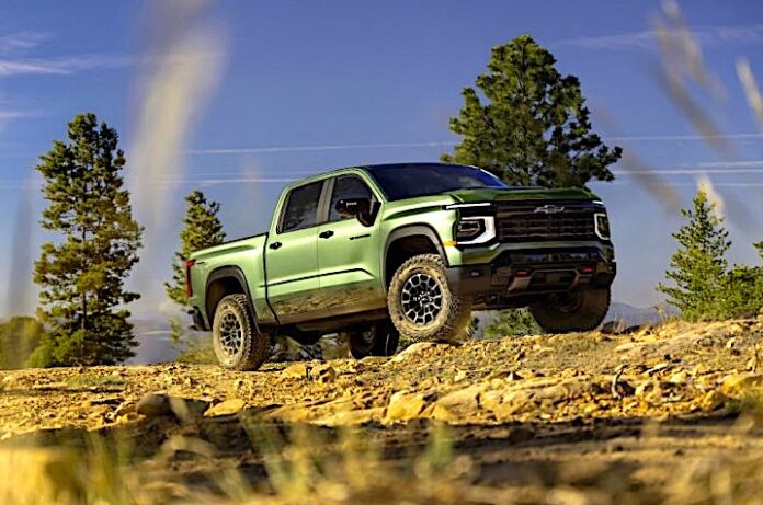 2027 Silverado 1500 Trail Boss in Trillium Metalic