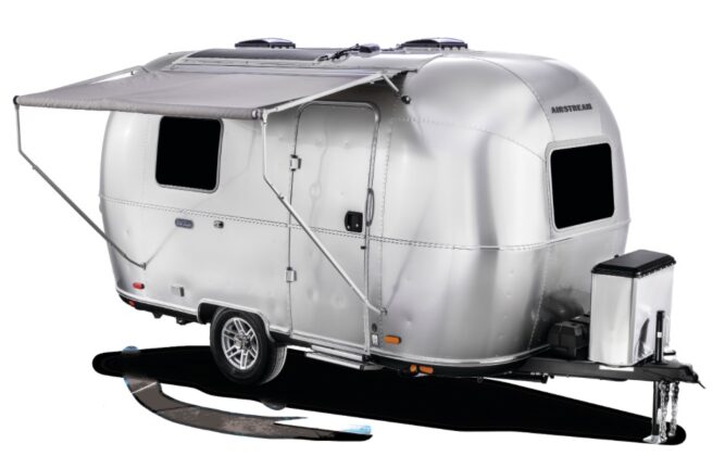 Airstream Adds Compact World Traveler 17RB To Lightweight Line airstream-adds-compact-world-traveler-17rb-to-lightweight-line