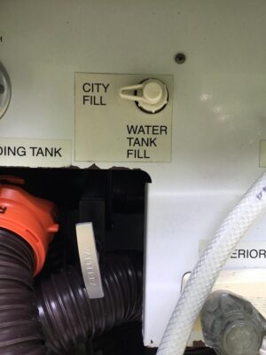 City fill valve